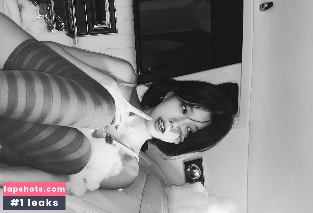 we8136 gallery photo #6