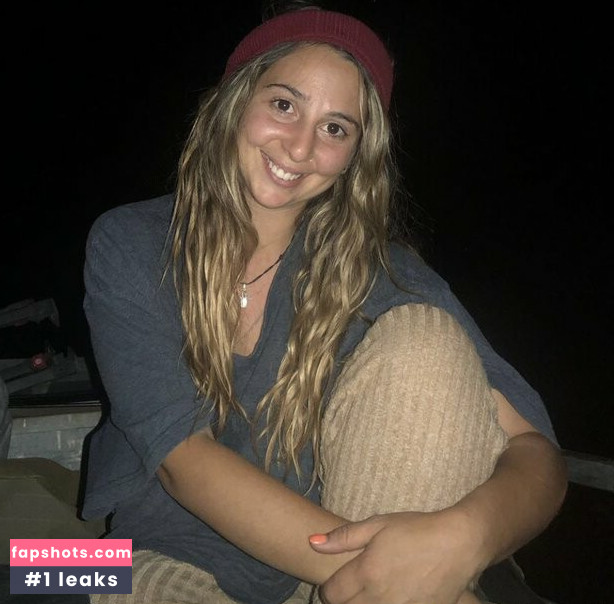 Wears_ren gallery photo #61