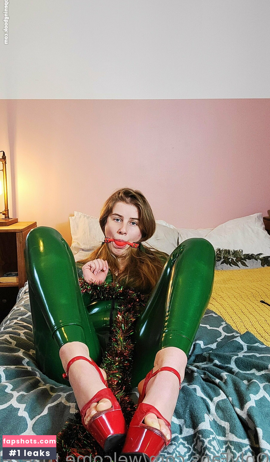 welcome.to.jezebels gallery photo #42