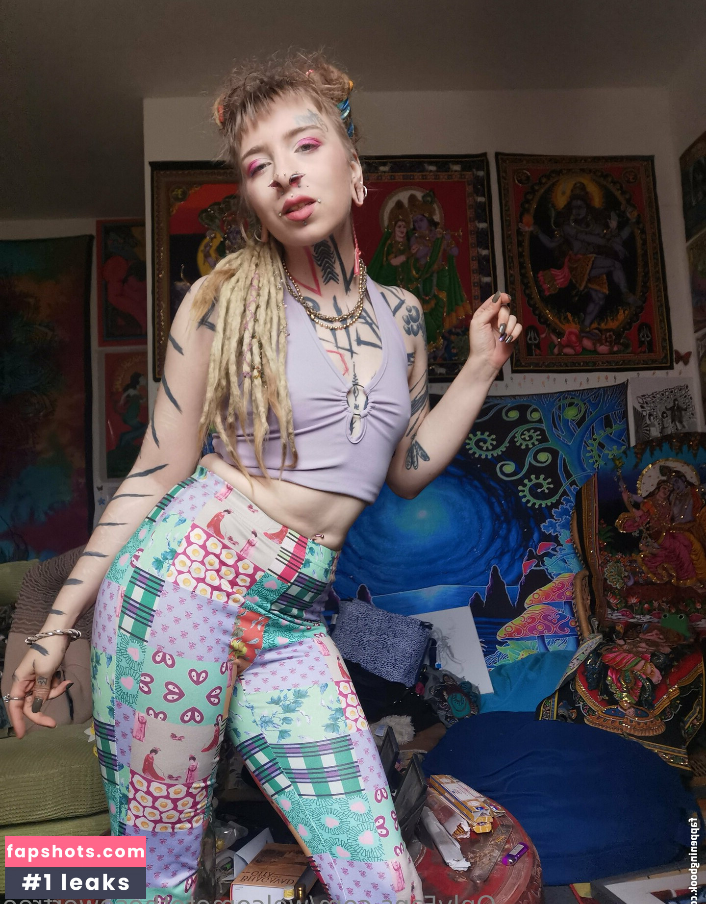 welcometothesewerfree gallery photo #12