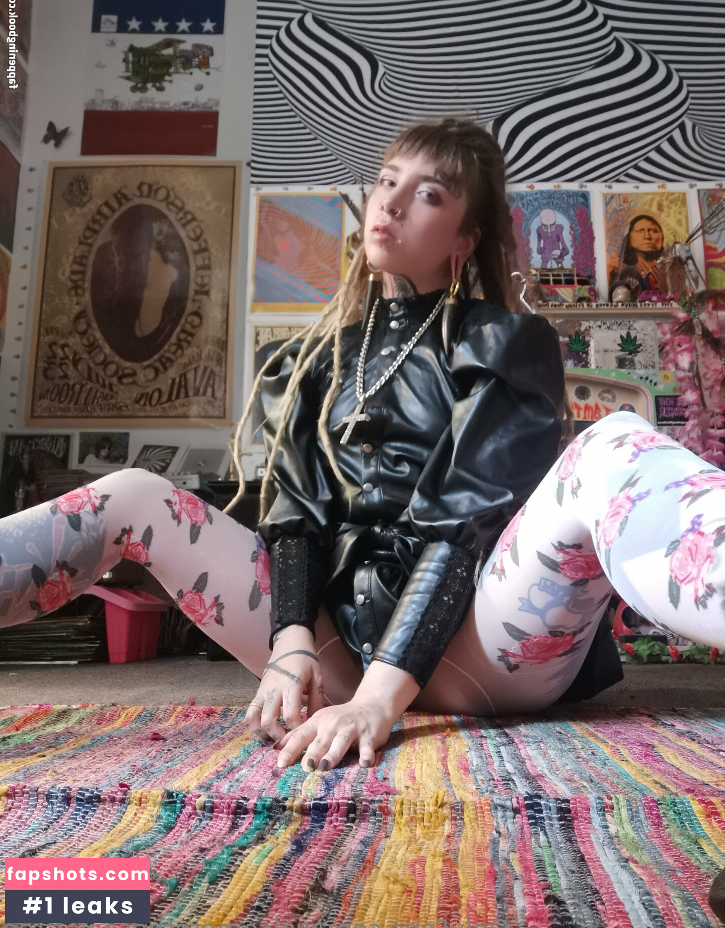 welcometothesewerfree gallery photo #23