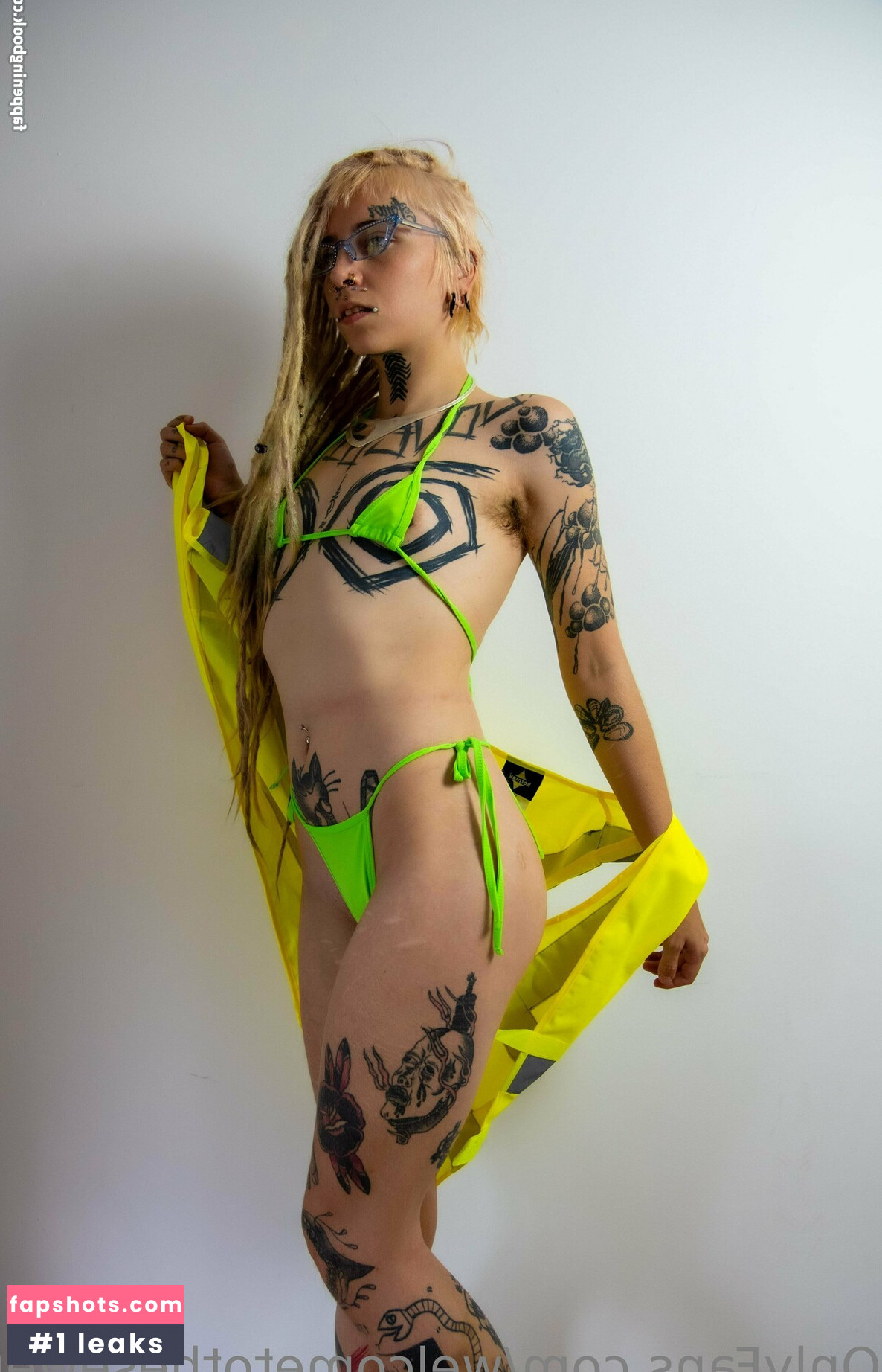 welcometothesewerfree gallery photo #59