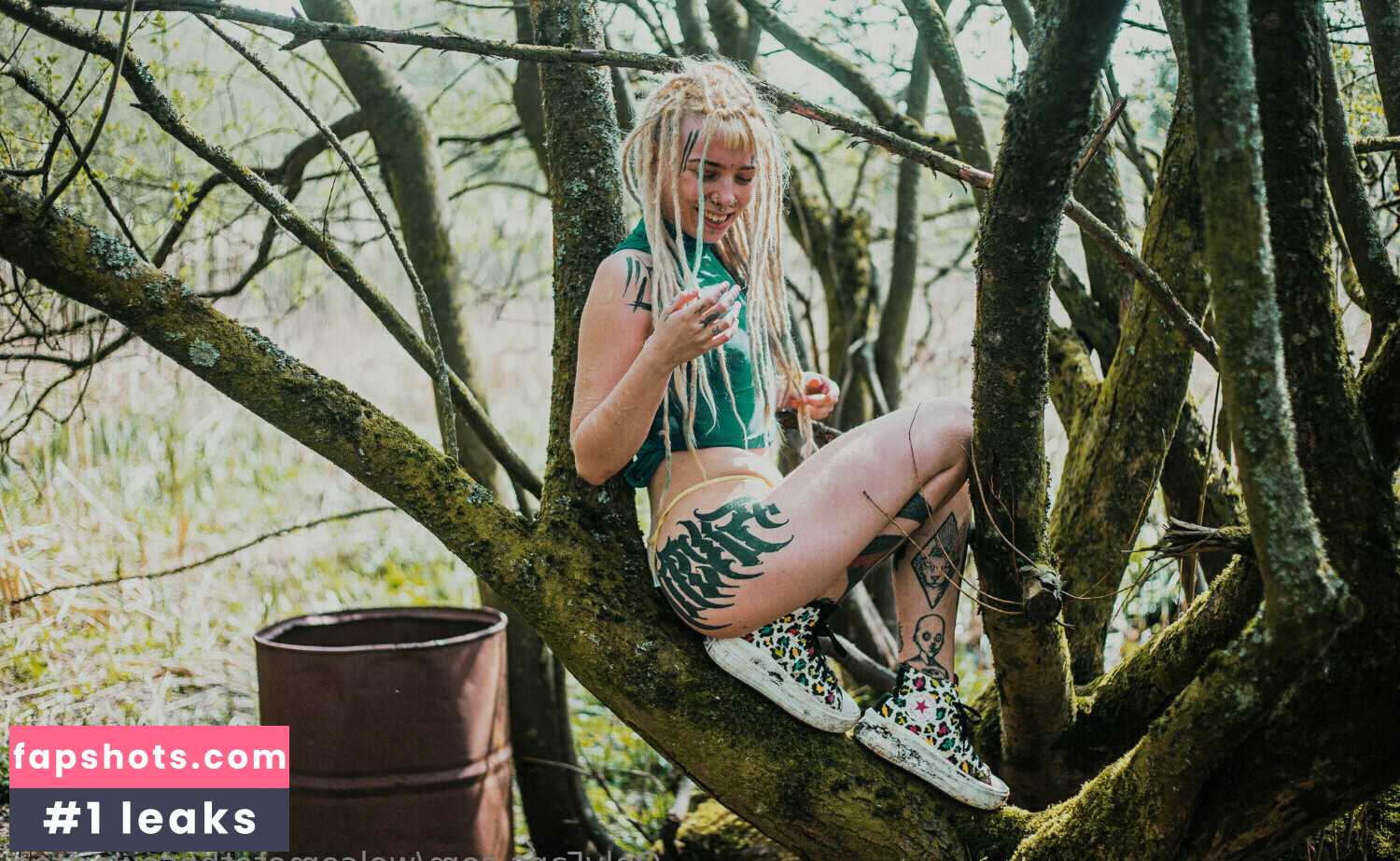 welcometothesewerfree gallery photo #70