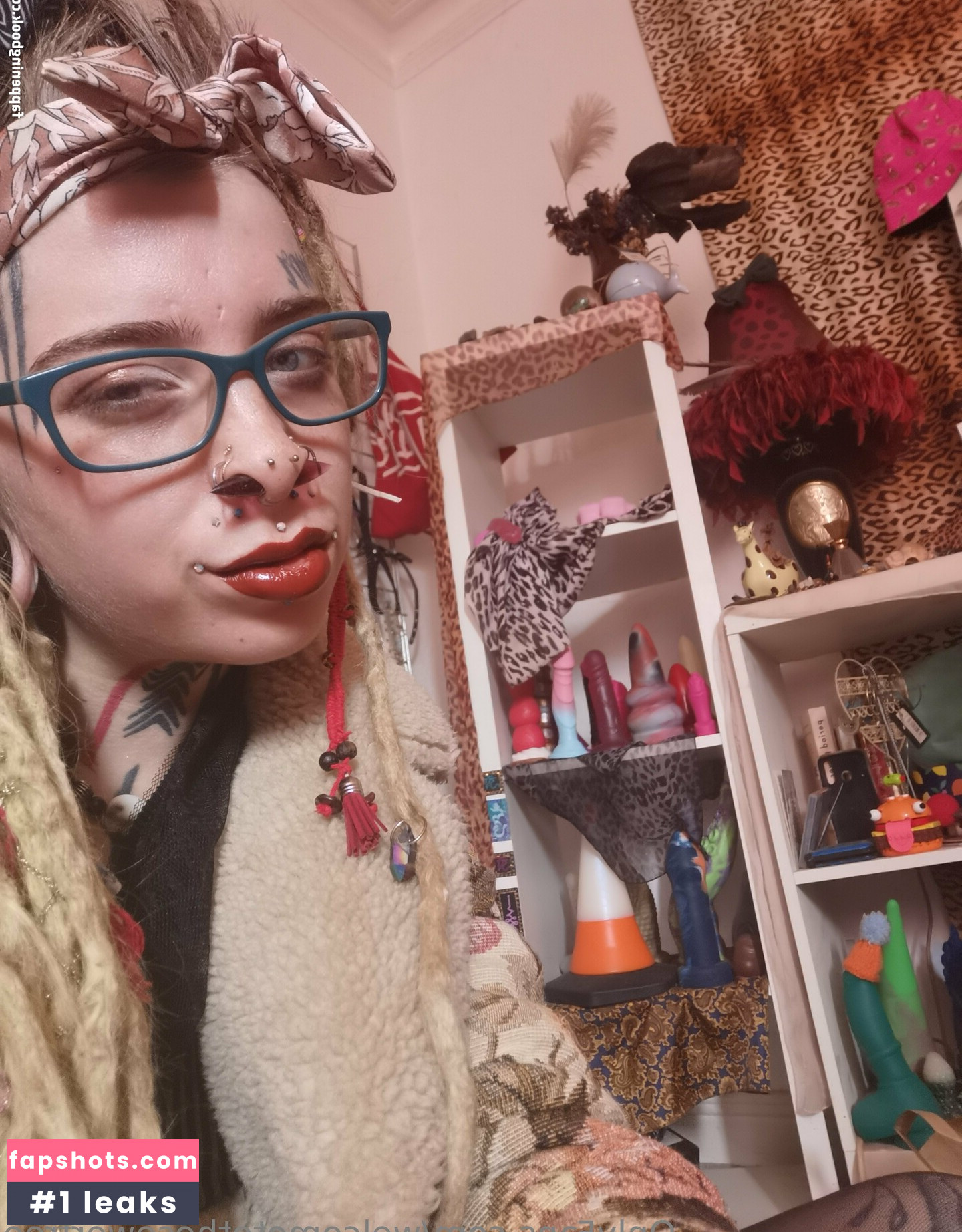 welcometothesewerfree gallery photo #10