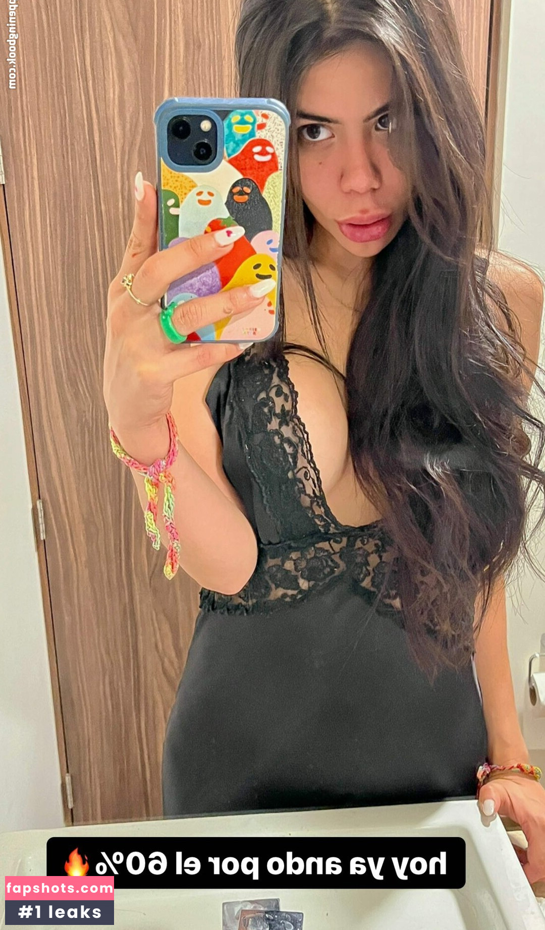 Wen Fuentes gallery photo #15