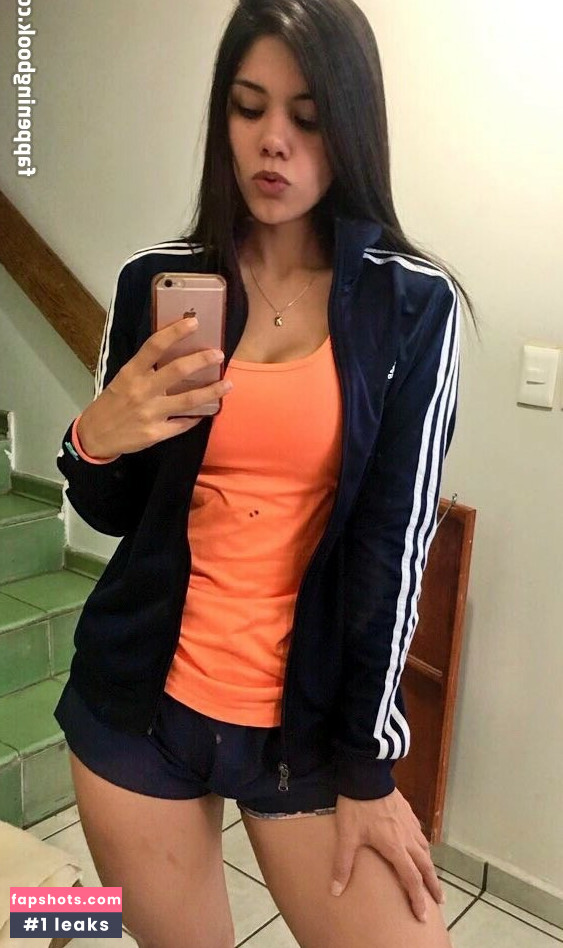 Wen Fuentes gallery photo #22