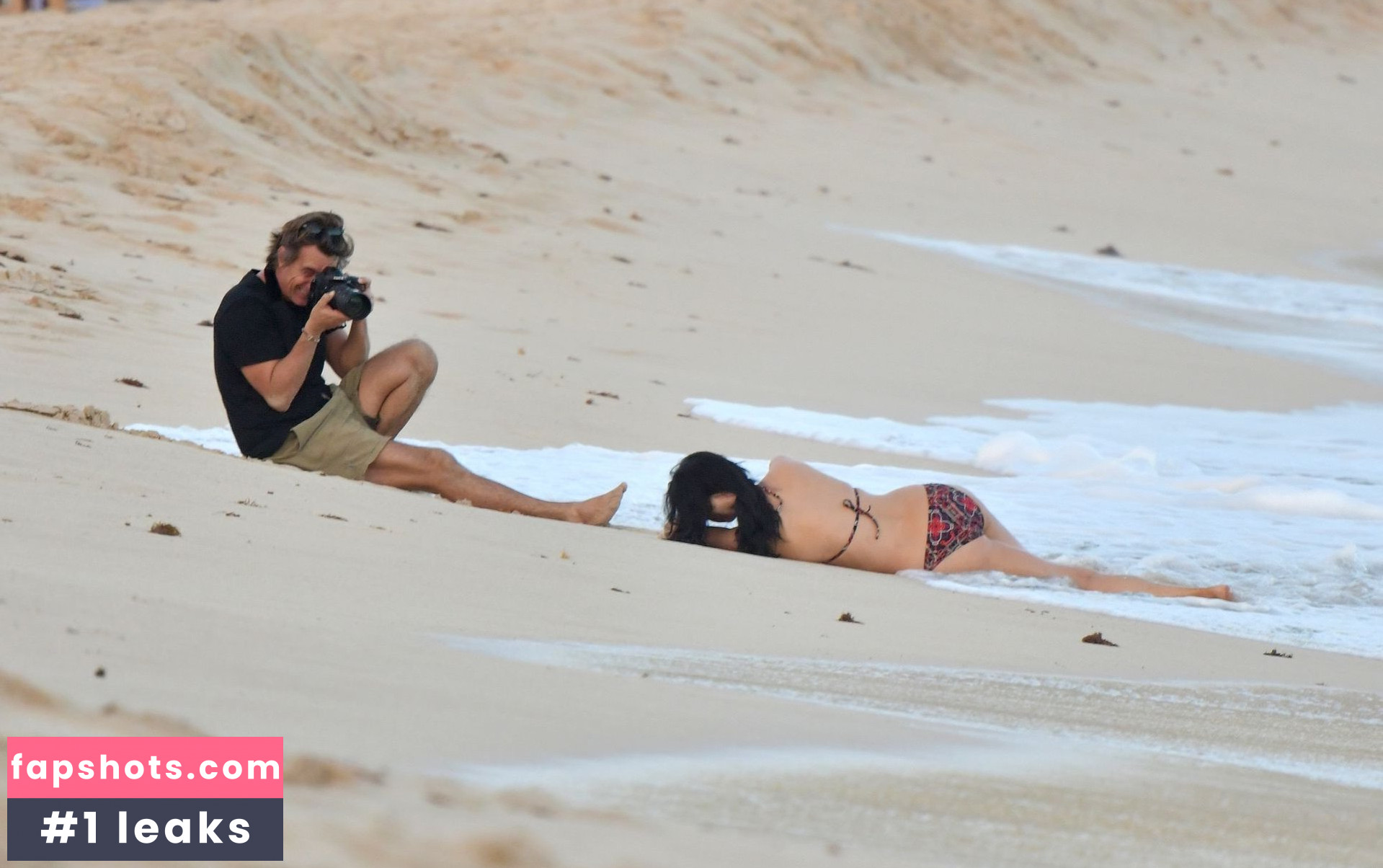 Wendi Deng Murdoch gallery photo #58