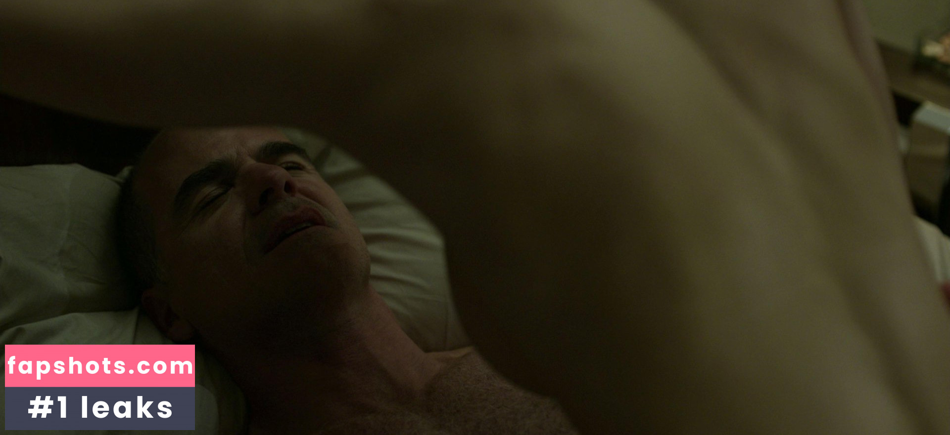 Wendy Moniz nude babe gallery