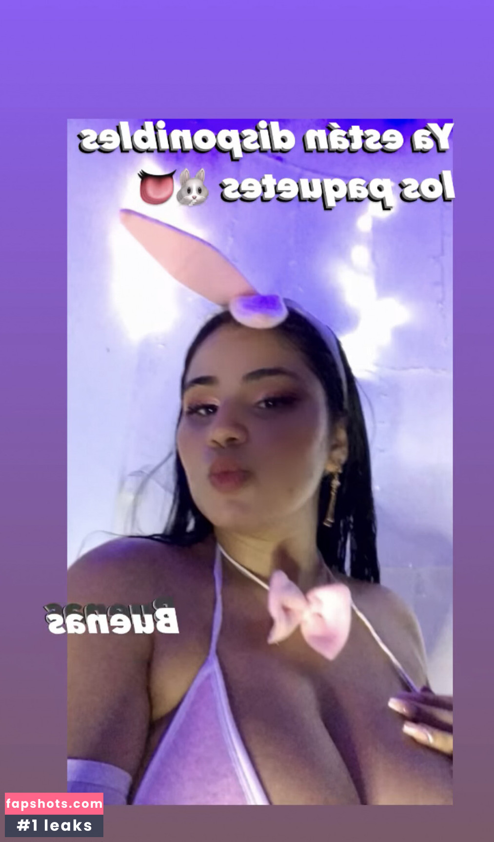 Wendy Yineth gallery photo #21