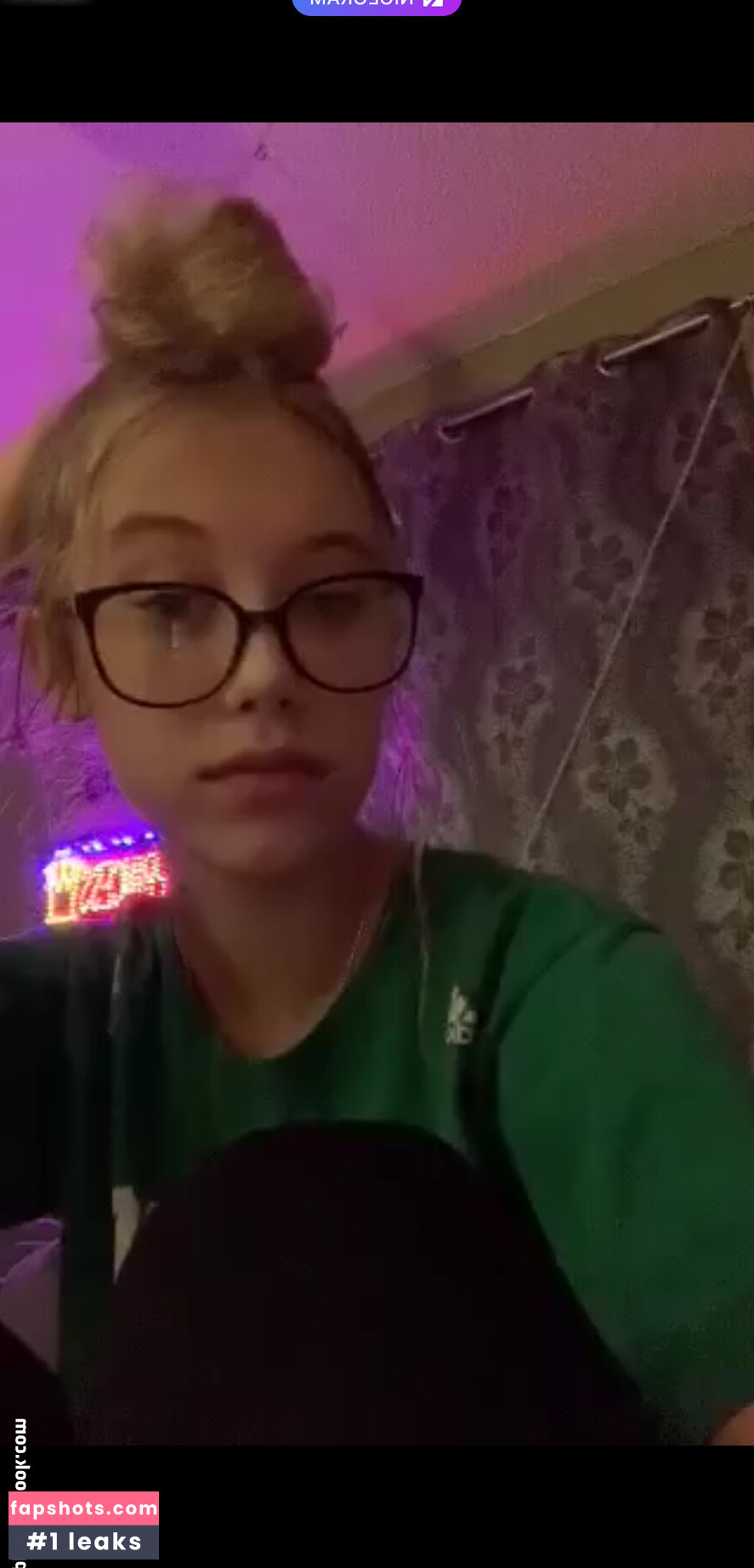 Wer ist sie ? nude babe gallery