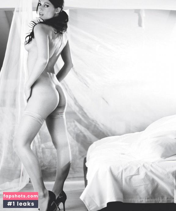 Wera Iwanischin Nude Leaks OnlyFans Photos #13 - LeakJerk