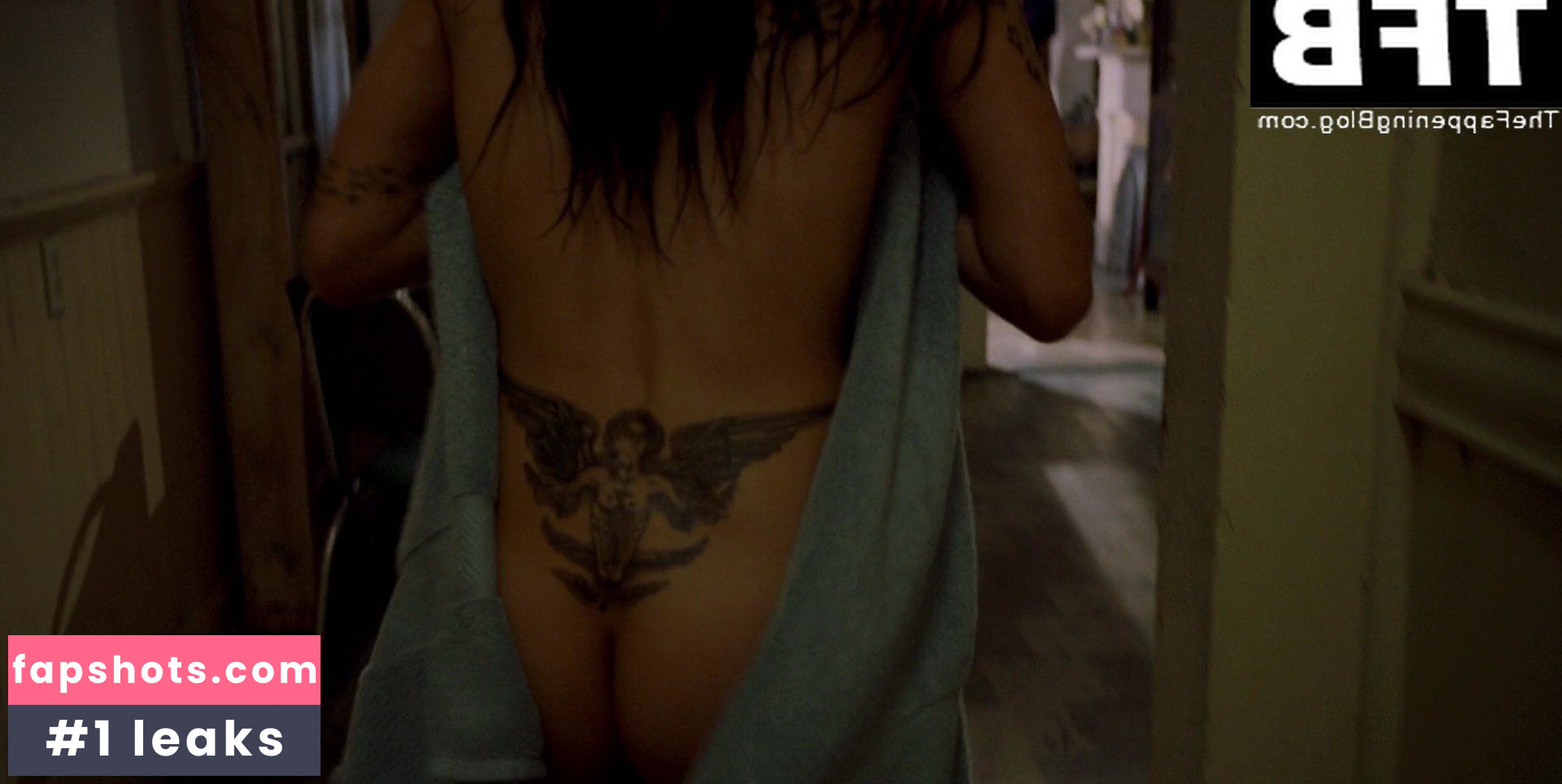 Weronika Rosati gallery photo #41