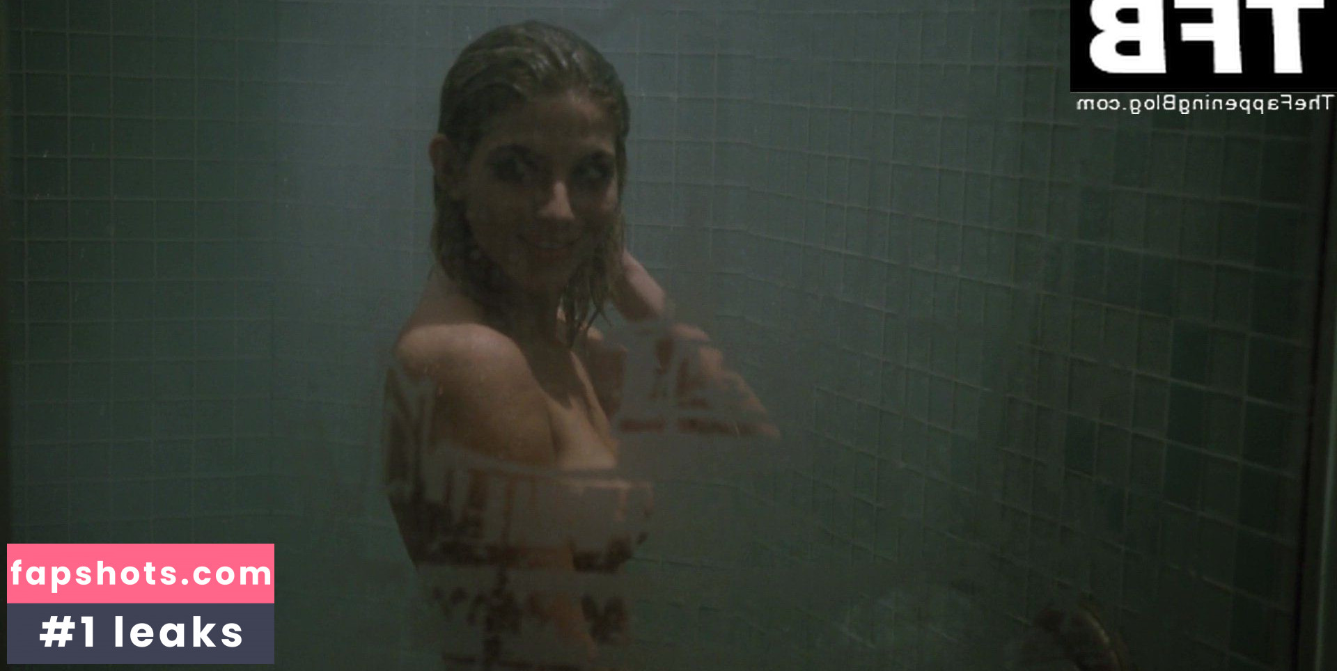 Weronika Rosati gallery photo #43