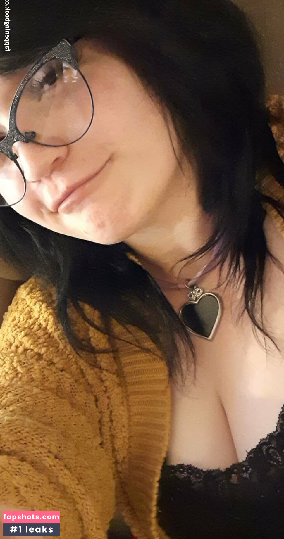 wetkitten666 gallery photo #2