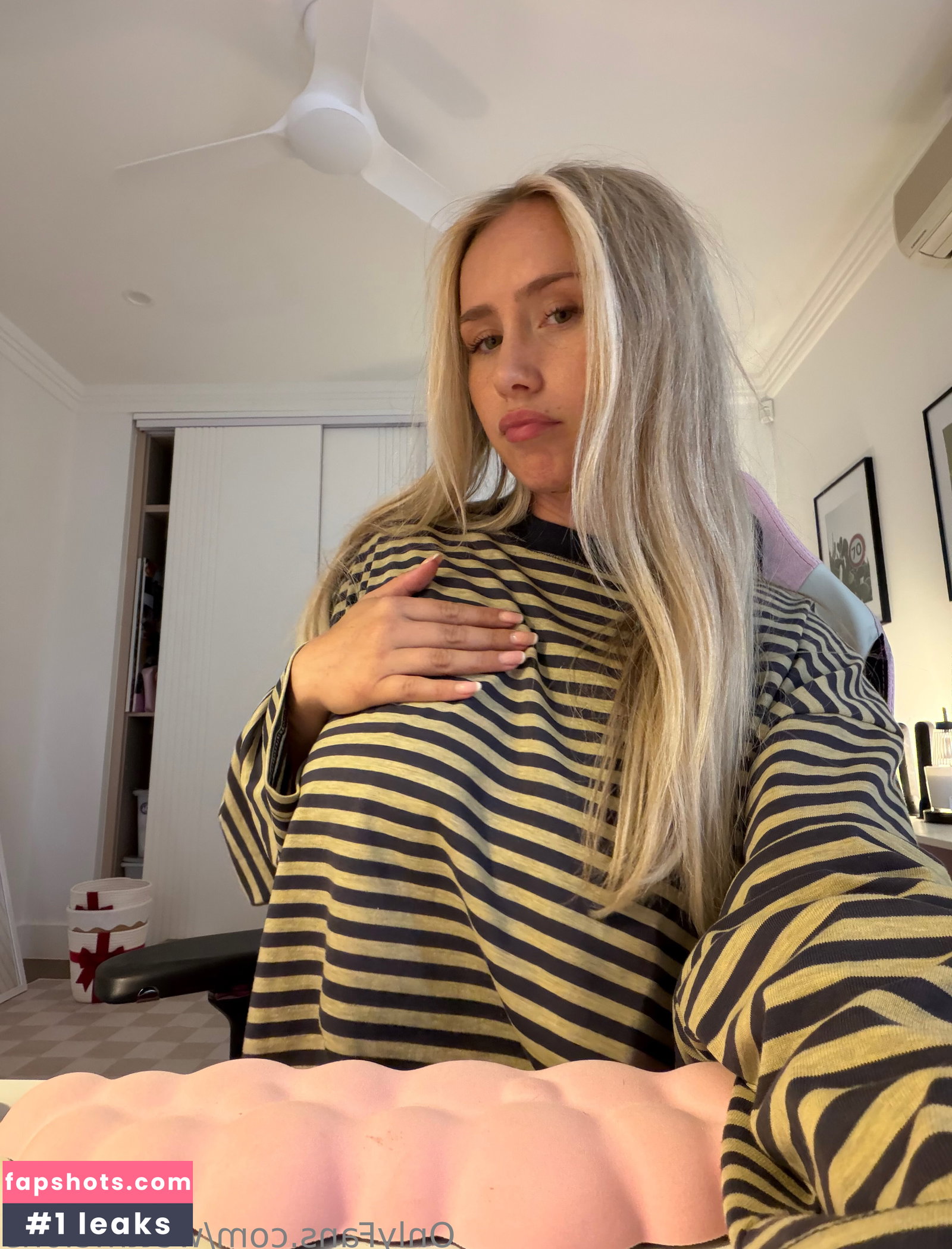 WettMelons gallery photo #195