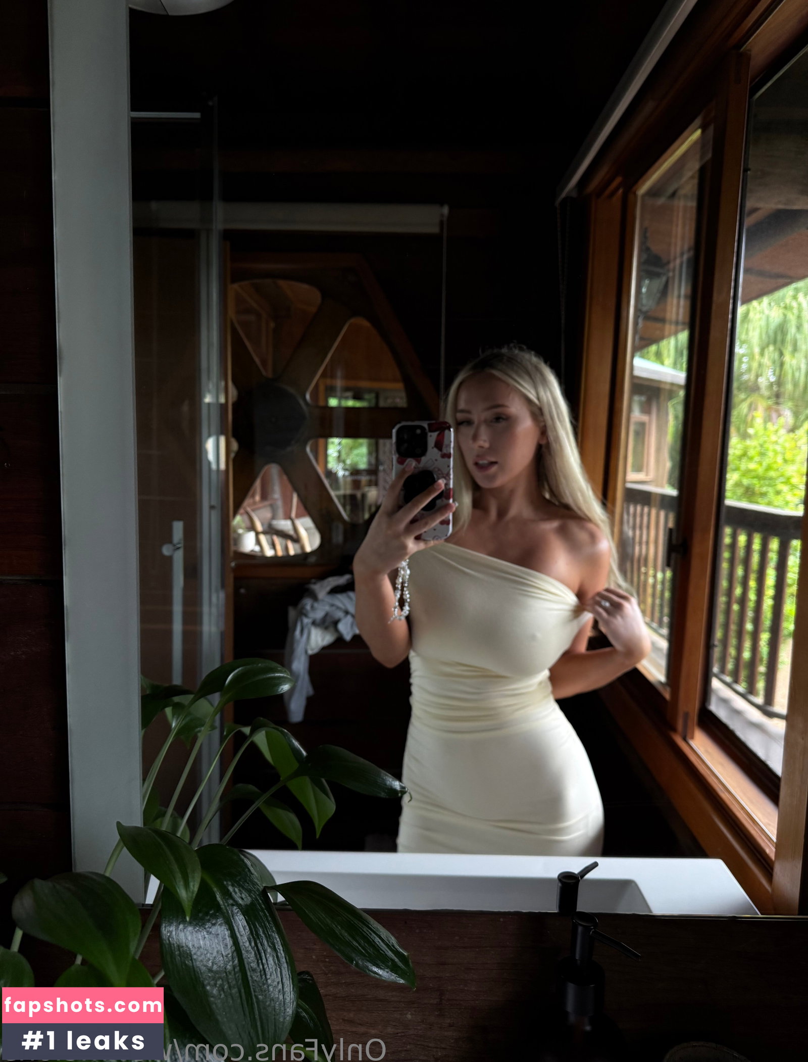 WettMelons gallery photo #1254