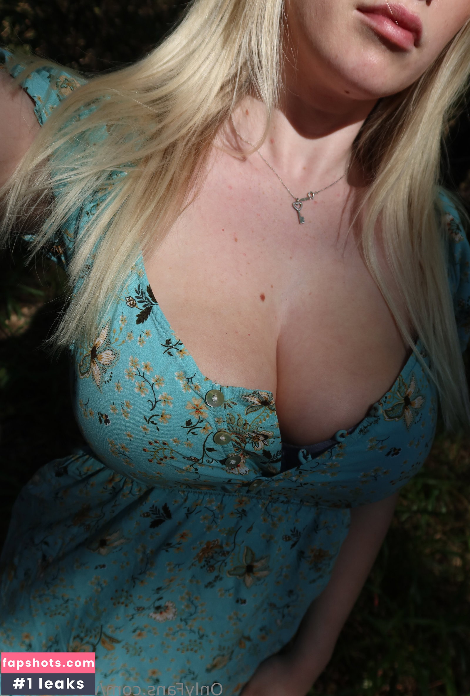 WettMelons gallery photo #1246