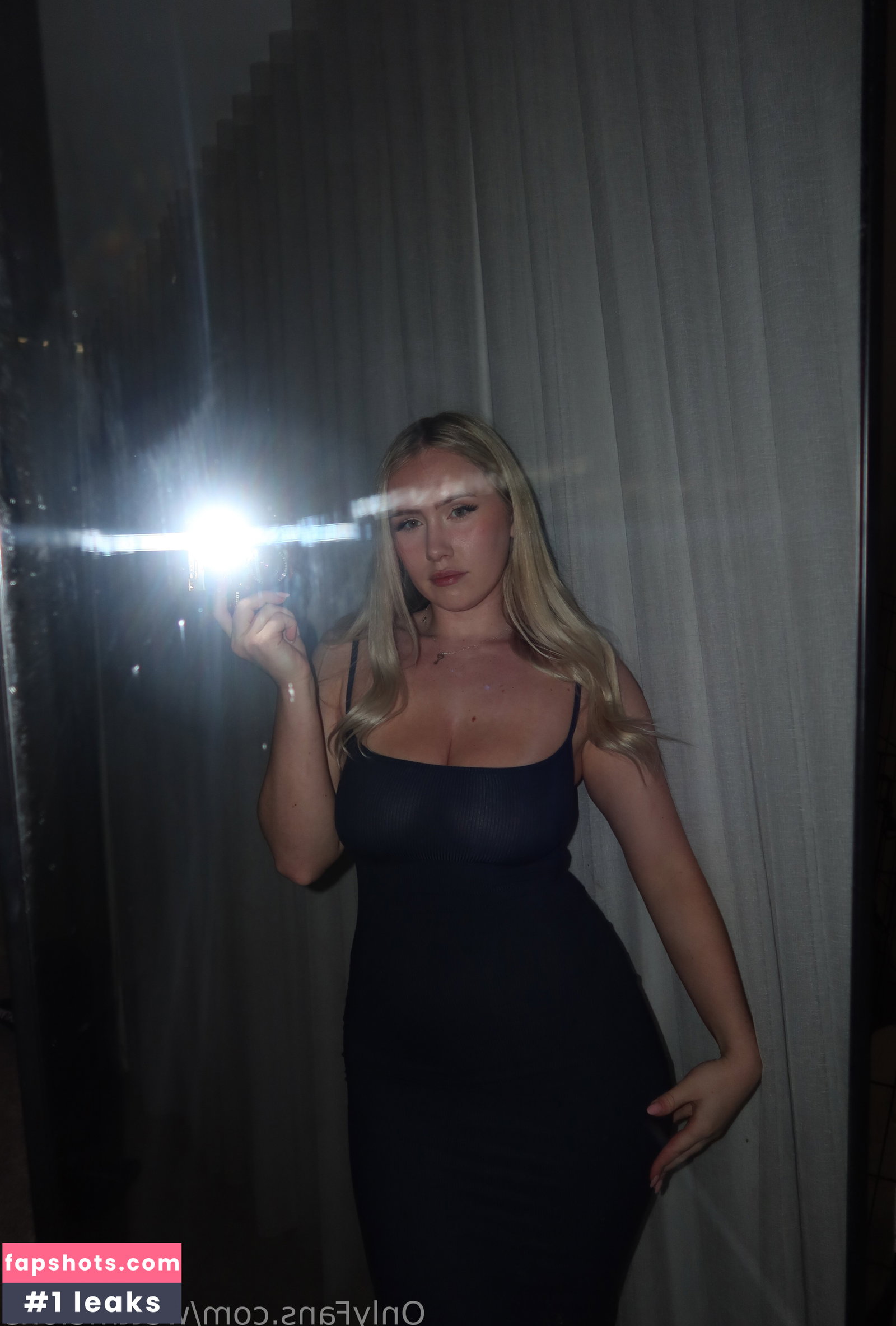 WettMelons gallery photo #2163