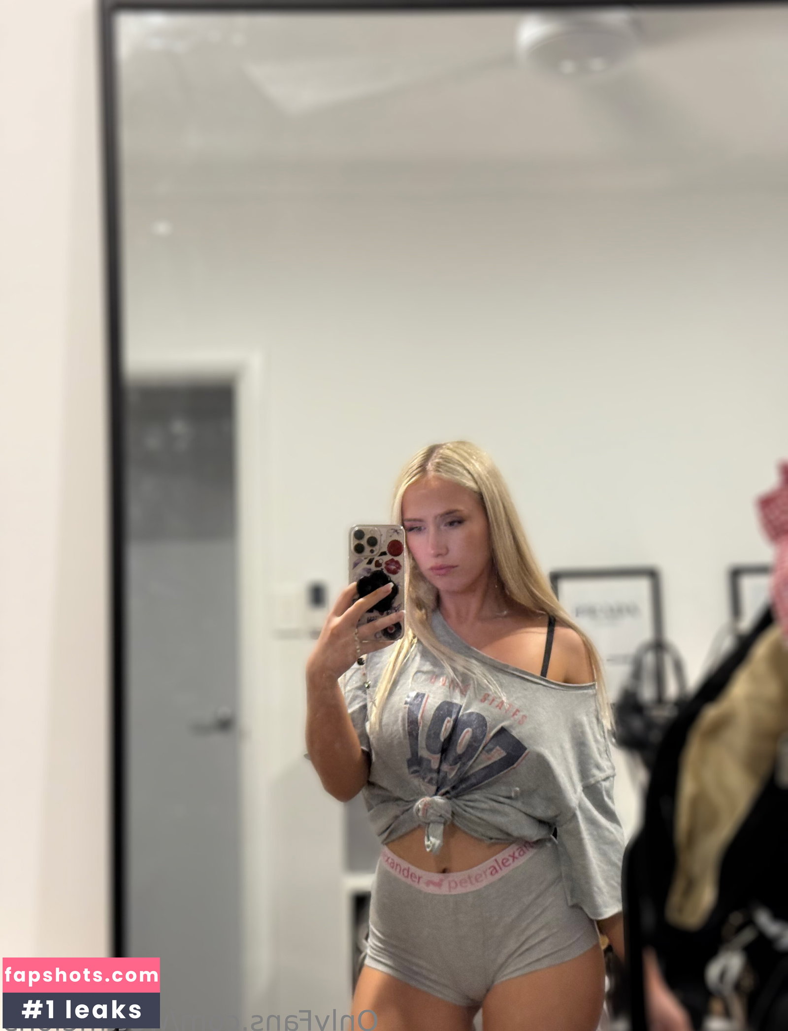 WettMelons gallery photo #1616