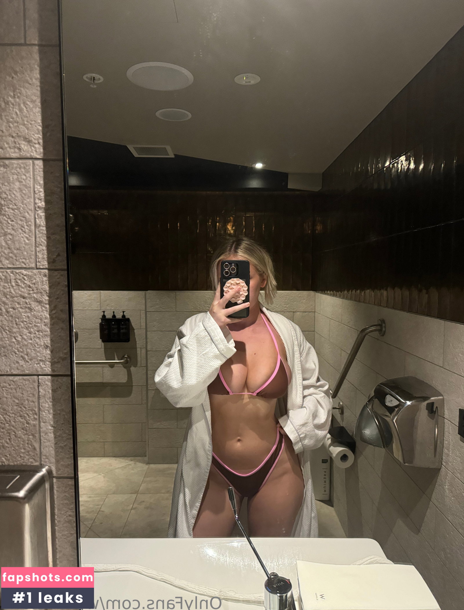 WettMelons gallery photo #4531