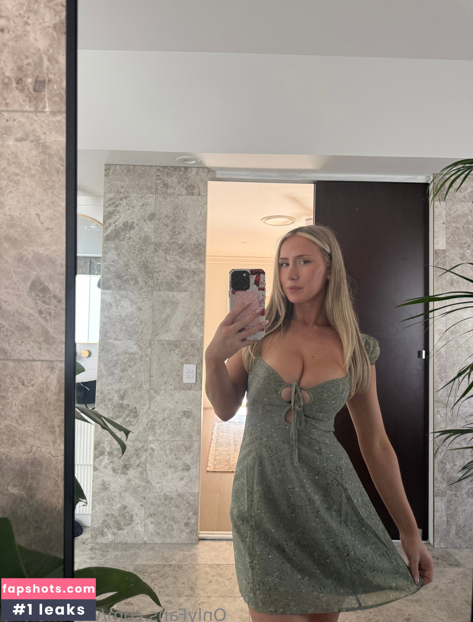 WettMelons gallery photo #948