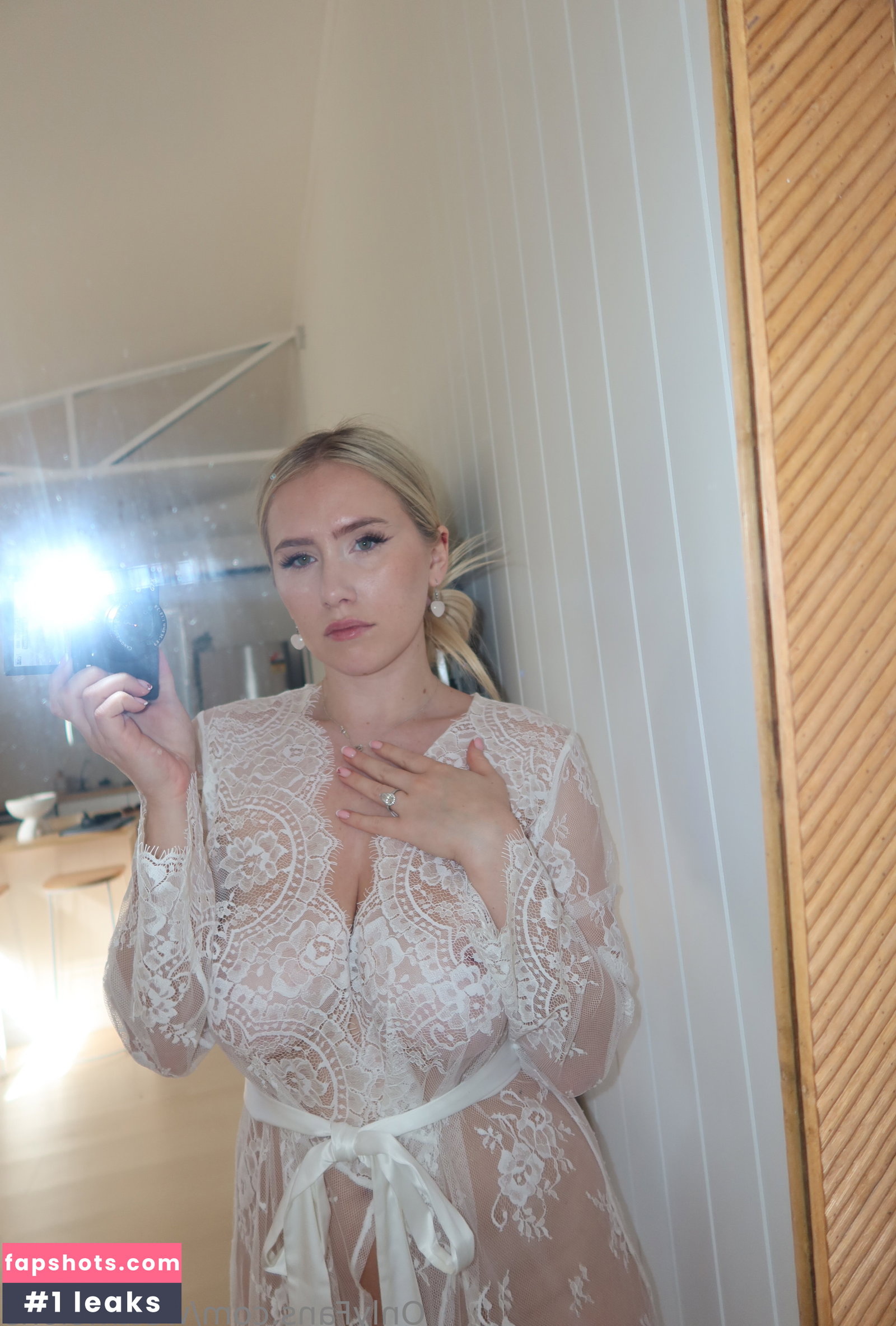 WettMelons gallery photo #1169