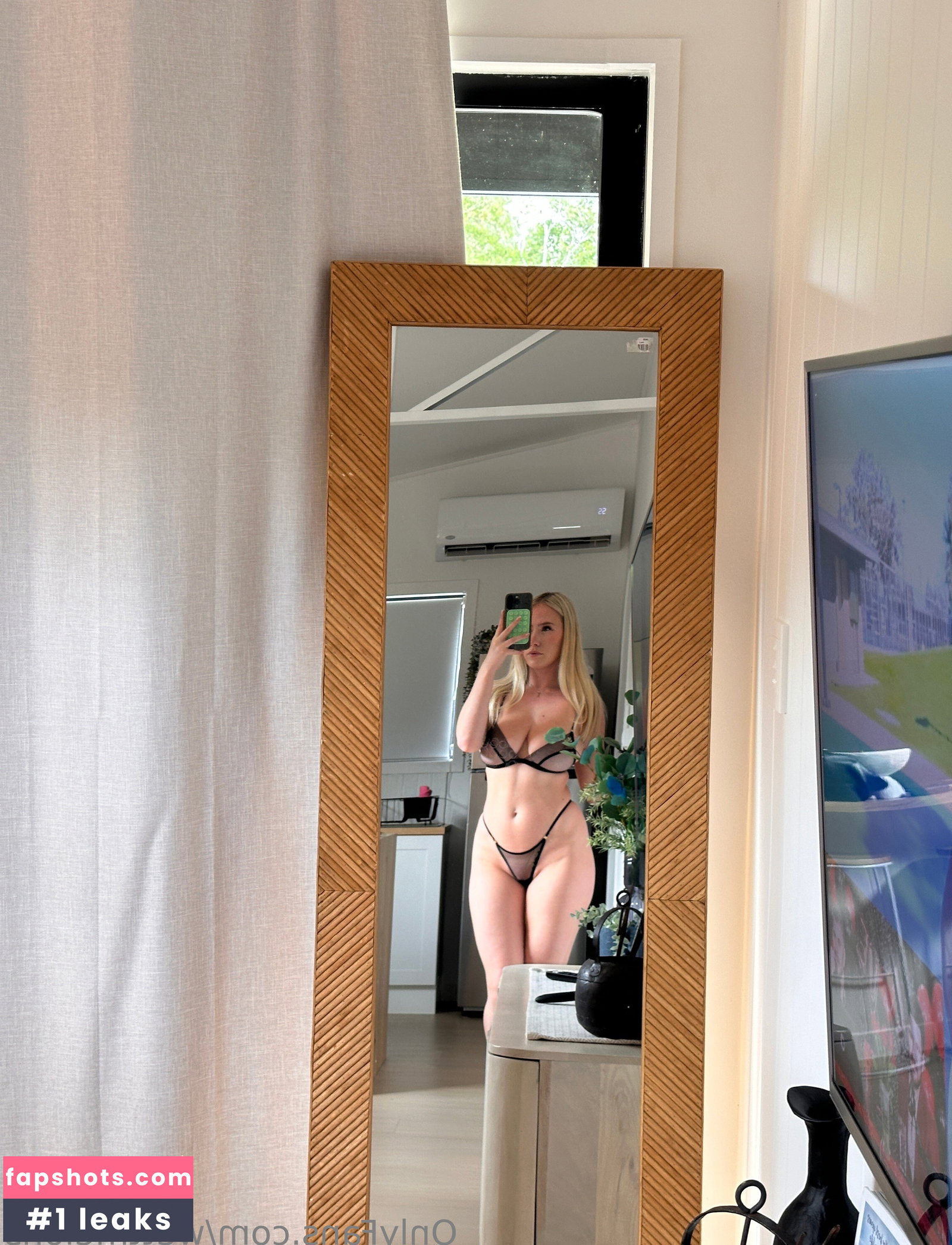 WettMelons gallery photo #4648