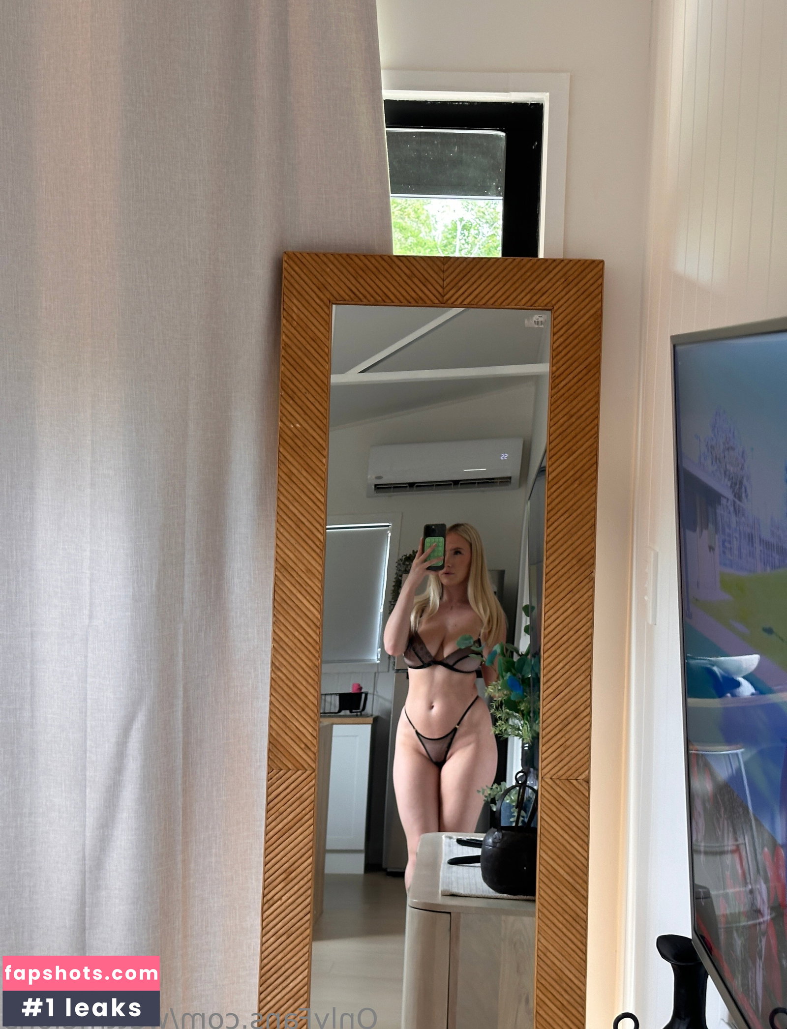 WettMelons gallery photo #1344