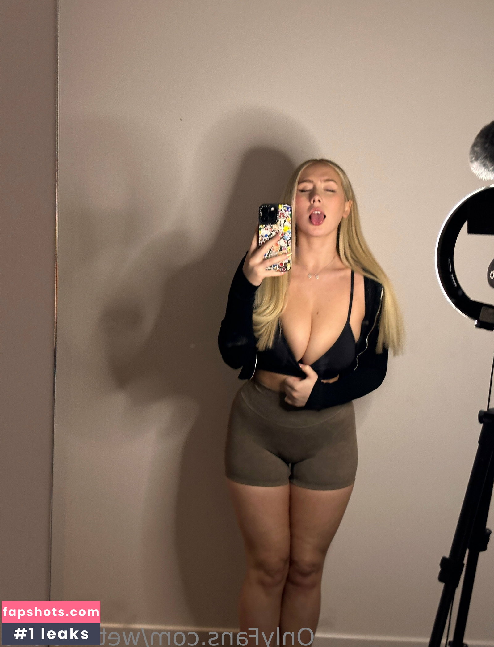 WettMelons gallery photo #2577