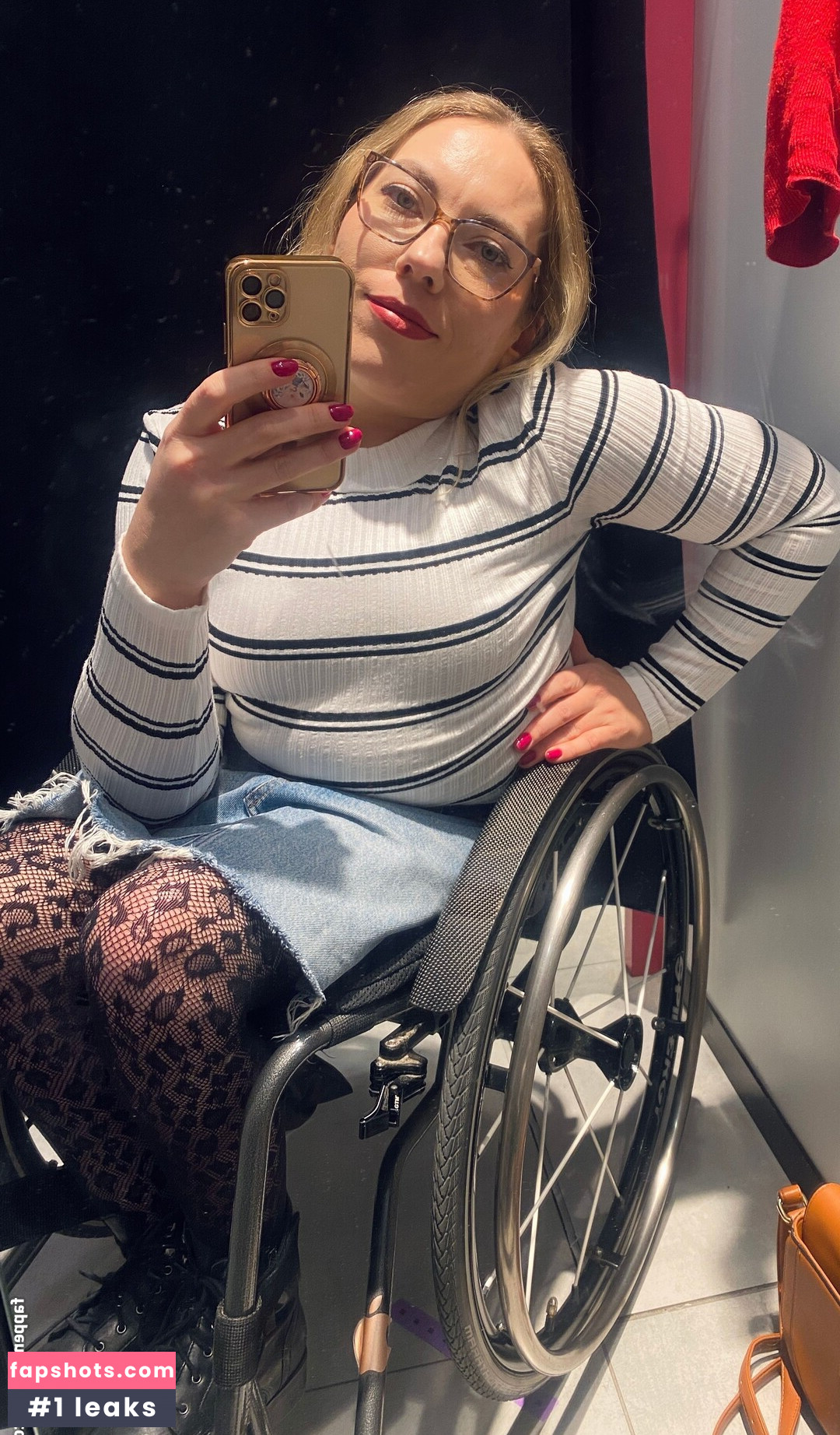 Wheelchairgirl Nude Leaks OnlyFans Photos #30 - LeakJerk