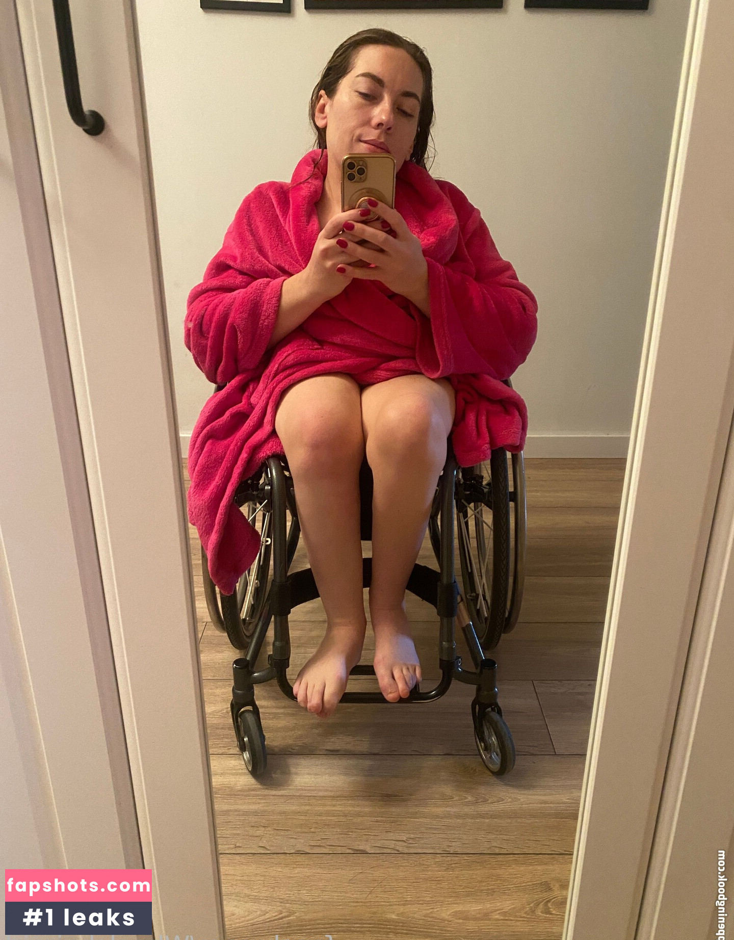 Wheelchairgirl Nude Leaks OnlyFans Photos #7 - LeakJerk