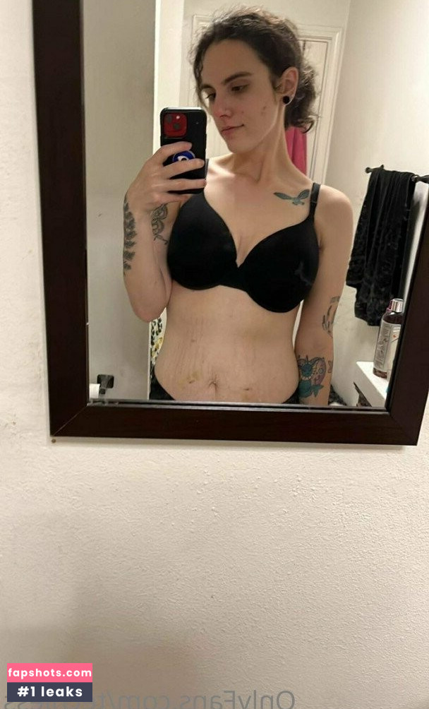 whimsicalgoth Nude Leaks OnlyFans Photos #8 - LeakJerk