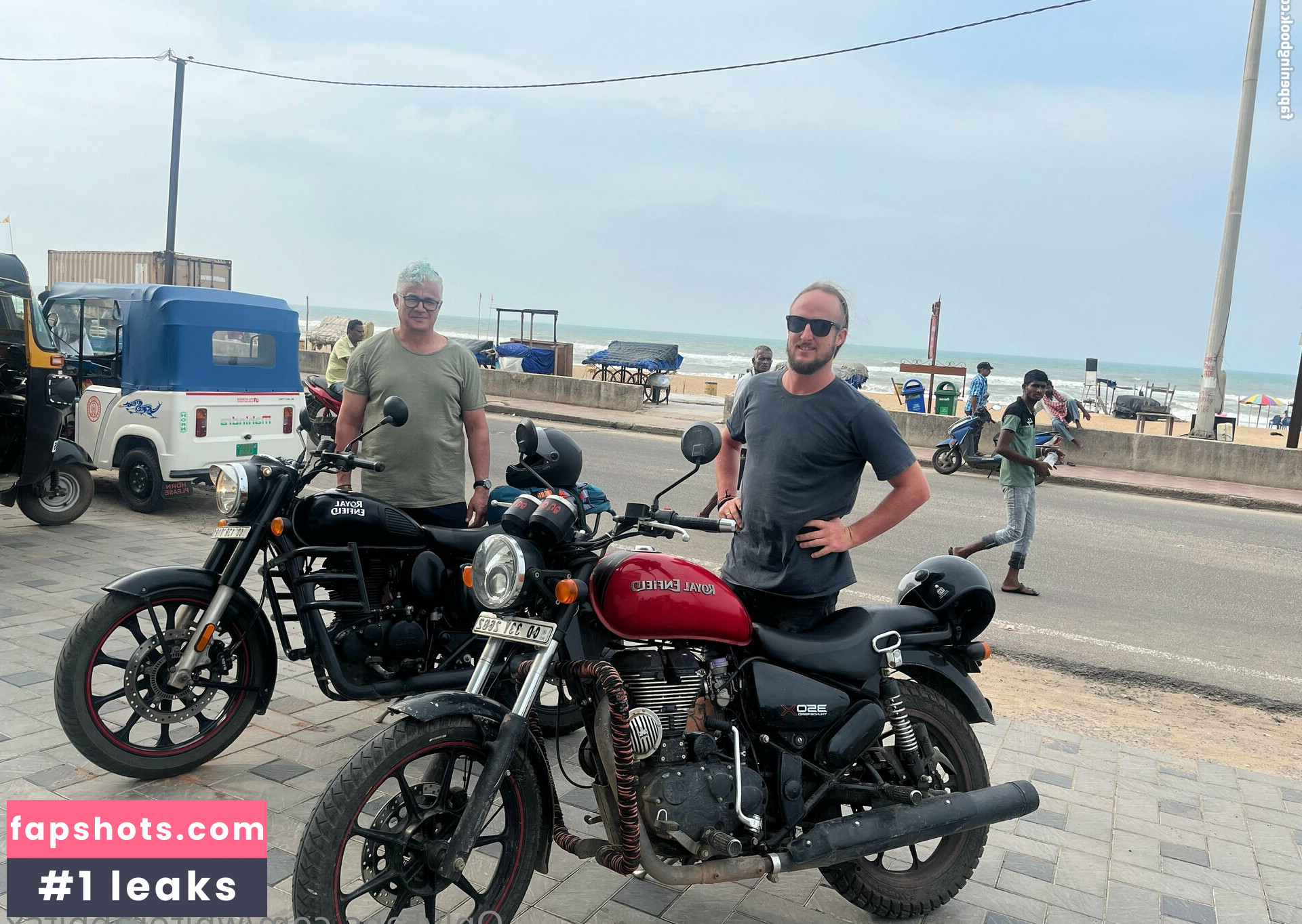 whiterabbitsx gallery photo #2