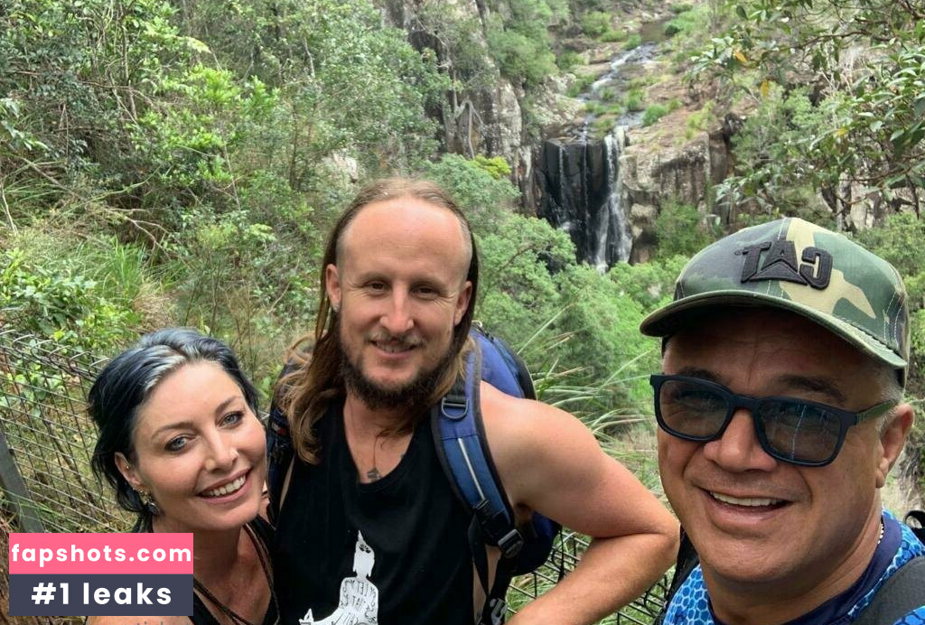 whiterabbitsx gallery photo #9