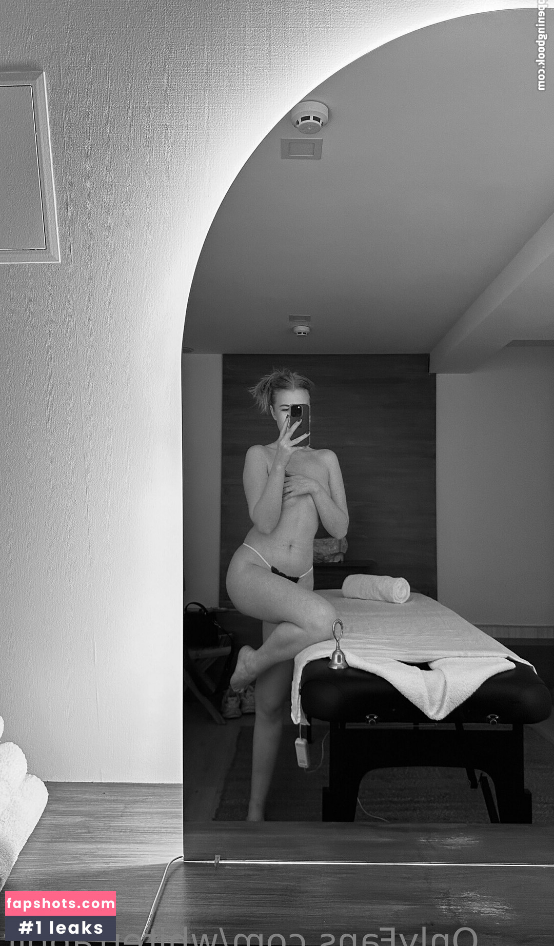 whiterrabbit gallery photo #21