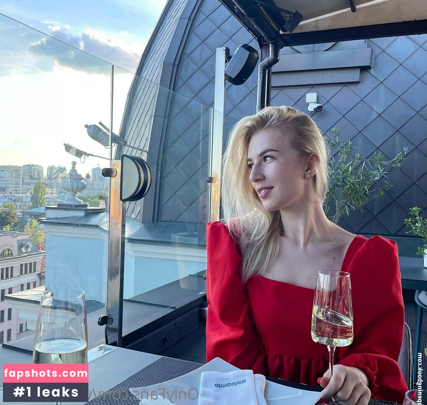 whiterrabbit gallery photo #77