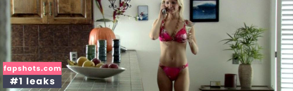 Whitney Able gallery photo #10