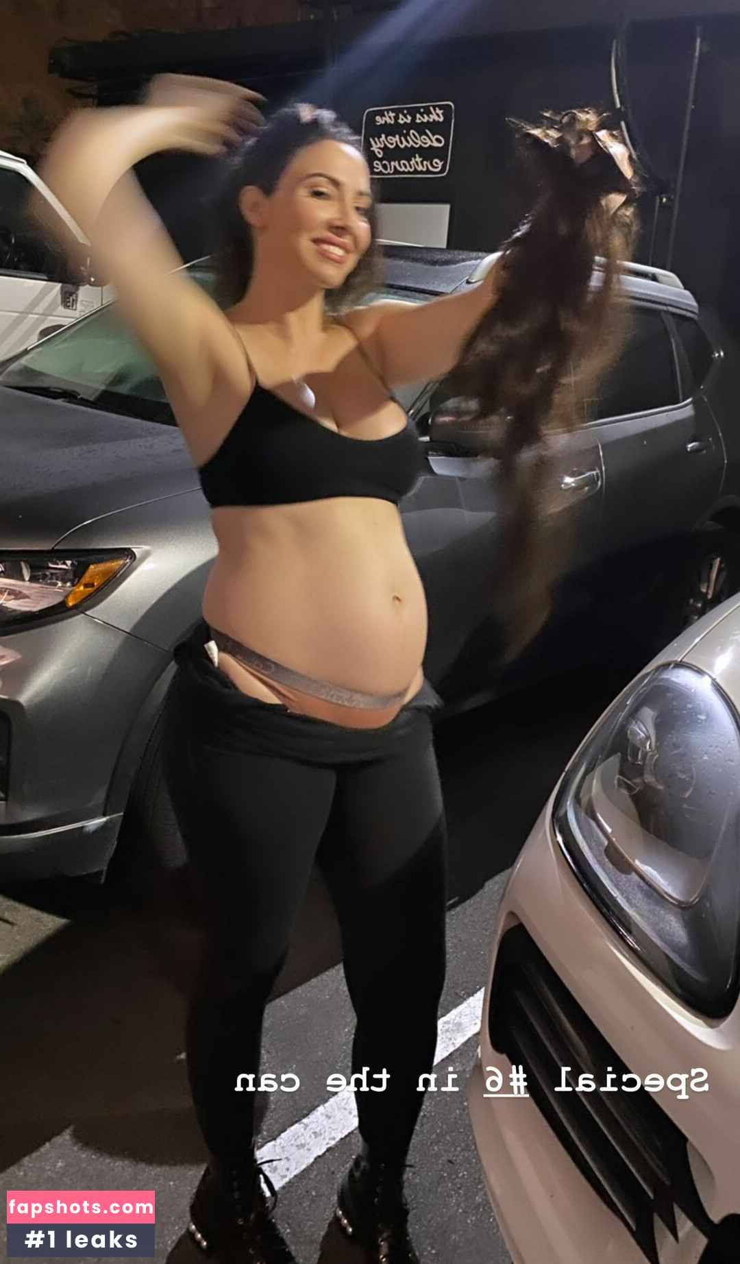 Whitney Cummings gallery photo #123