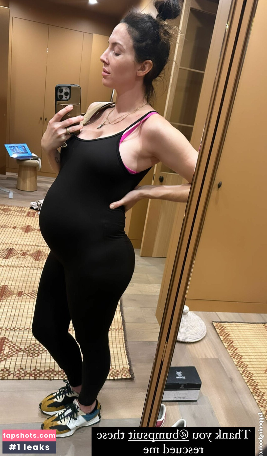 Whitney Cummings gallery photo #129