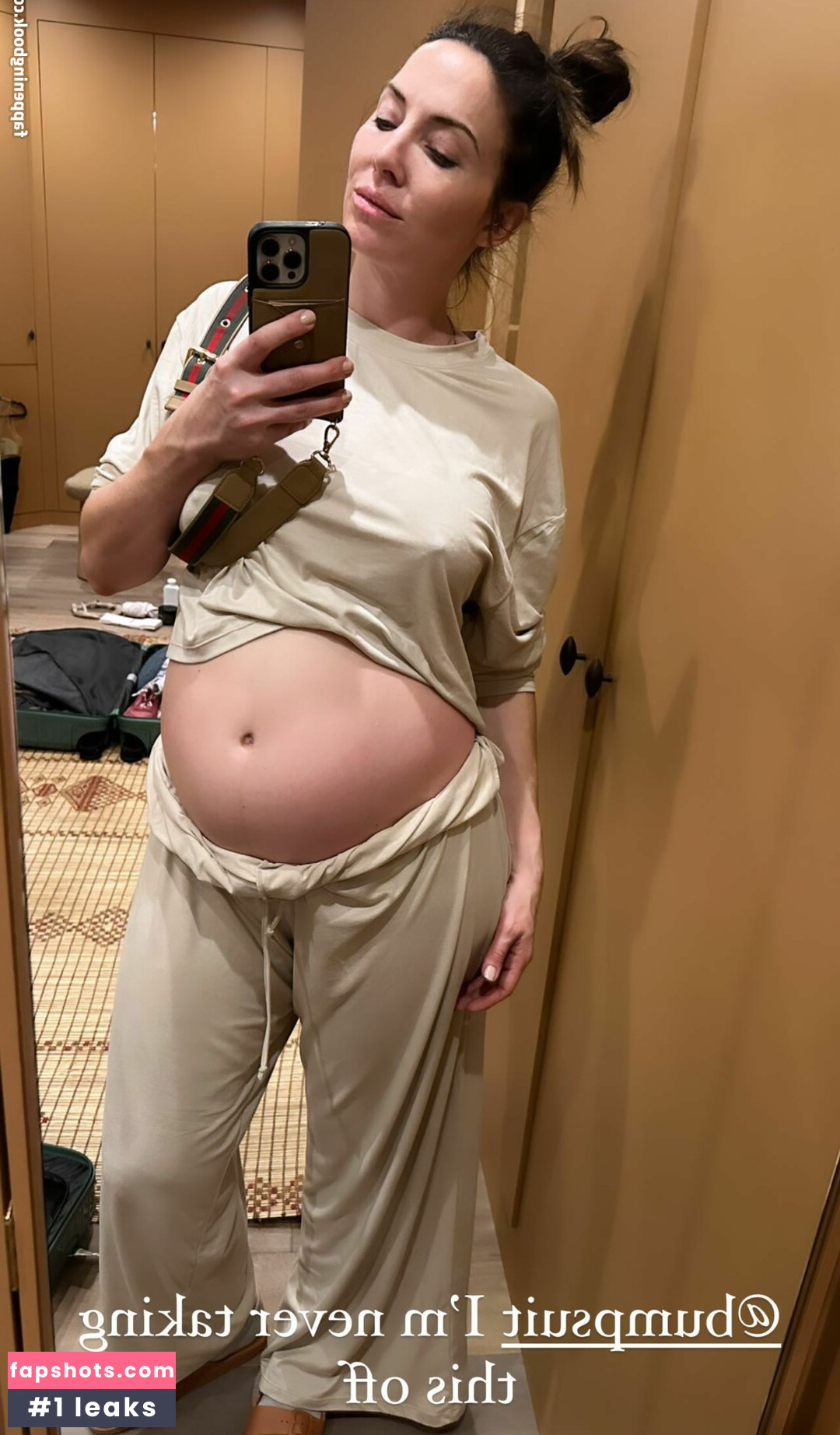 Whitney Cummings gallery photo #131