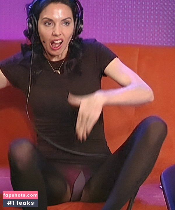 Whitney Cummings Nahé úniky fotek pouze od fanoušků #208 - Fapshots