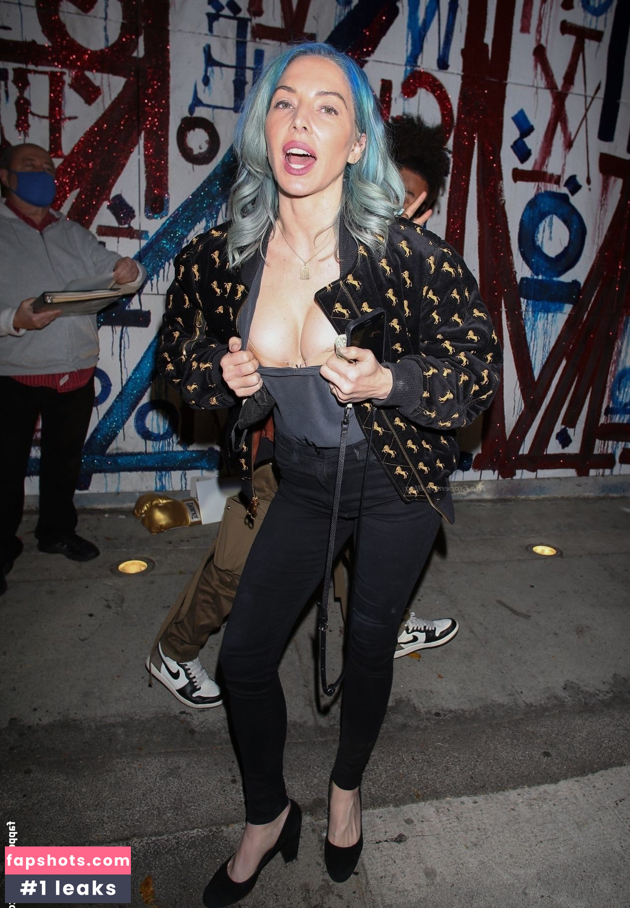 Whitney Cummings Nahé úniky fotek pouze od fanoušků #276 - Fapshots