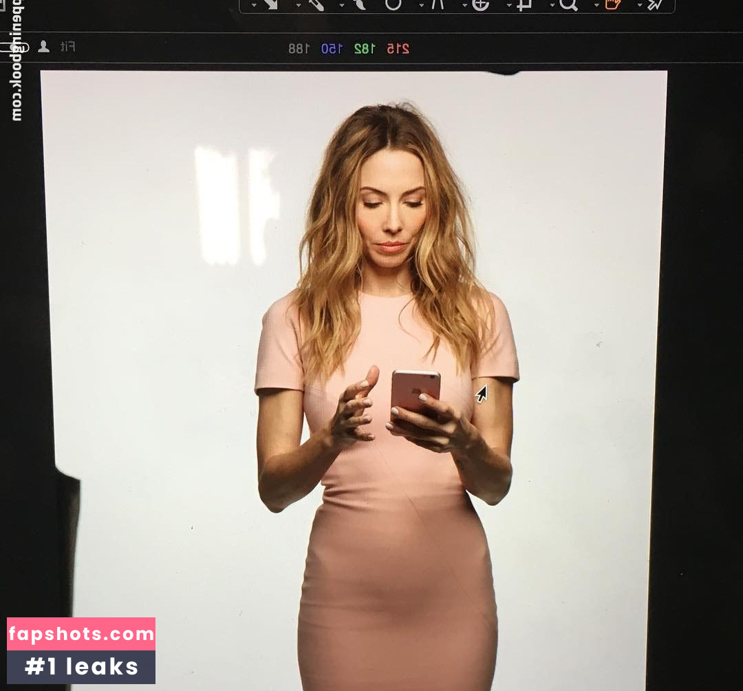 Whitney Cummings Nahé úniky fotek pouze od fanoušků #329 - Fapshots