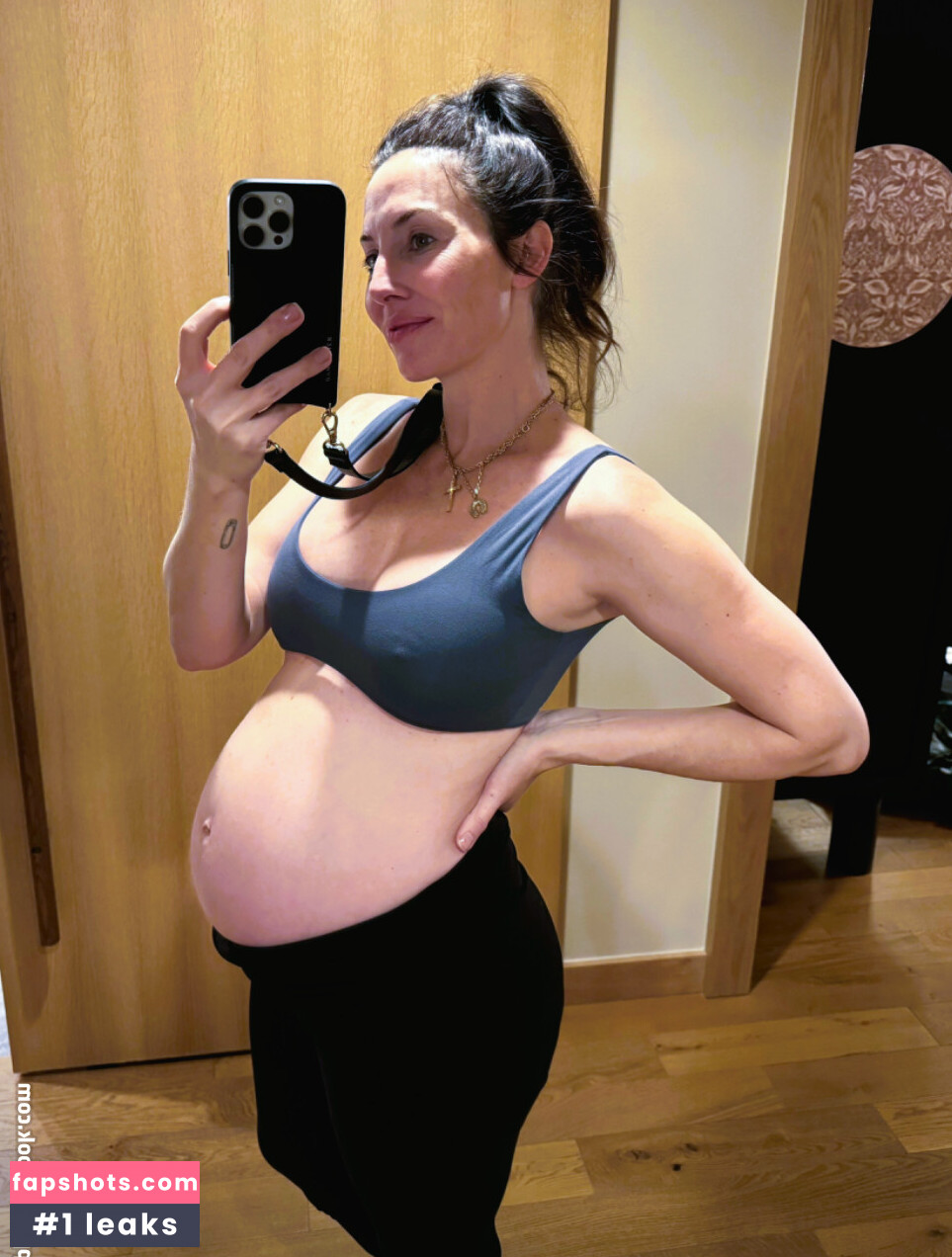 Whitney Cummings gallery photo #46