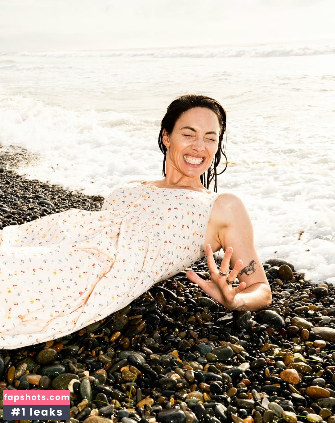 Whitney Cummings Nahé úniky fotek pouze od fanoušků #75 - Fapshots