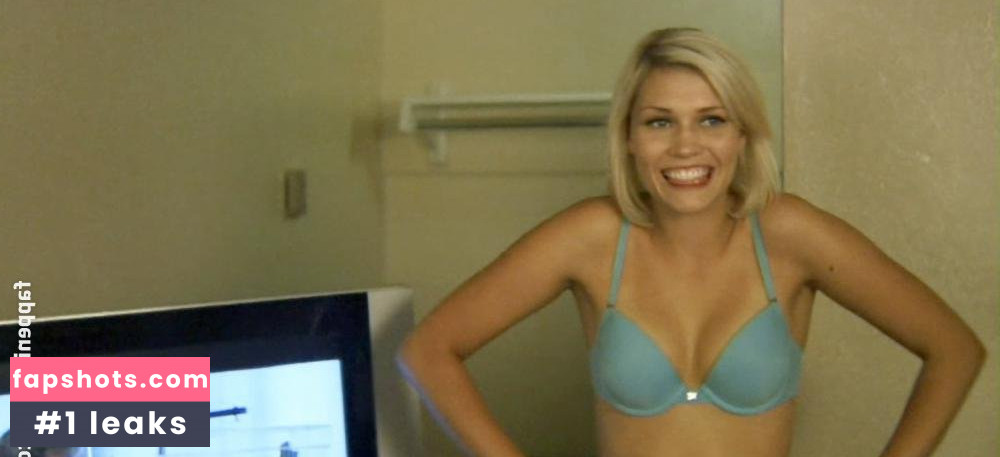 Whitney Moore gallery photo #140