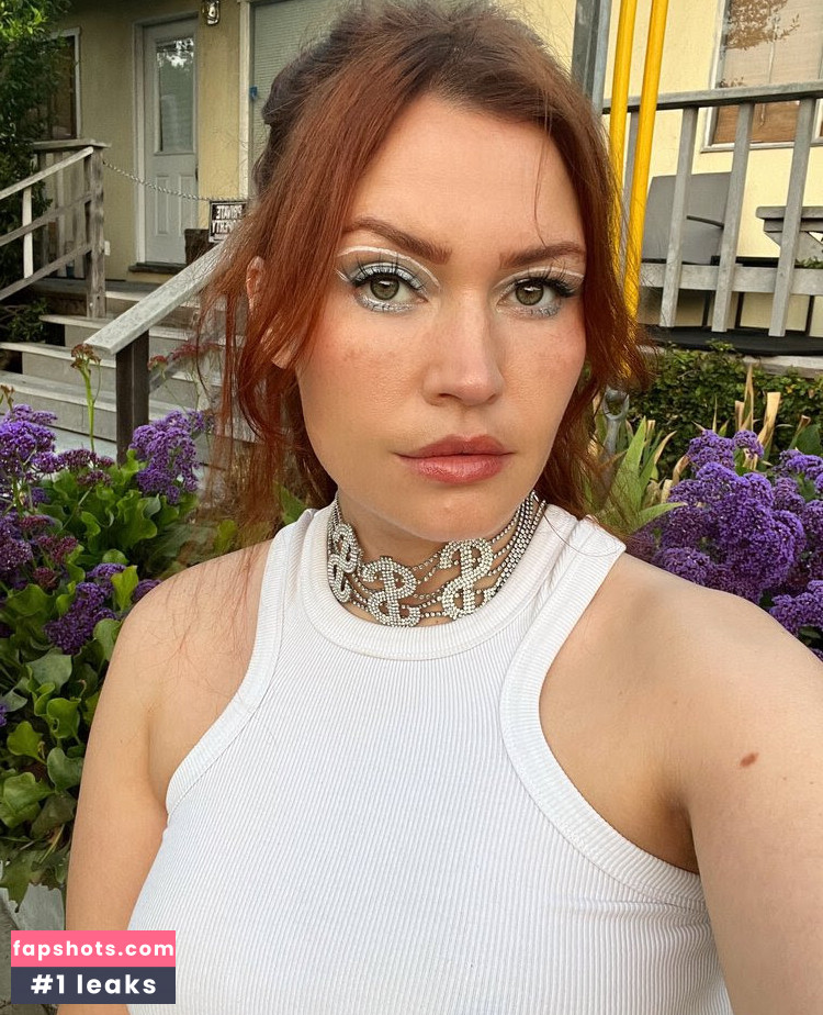 Whitney Moore gallery photo #70