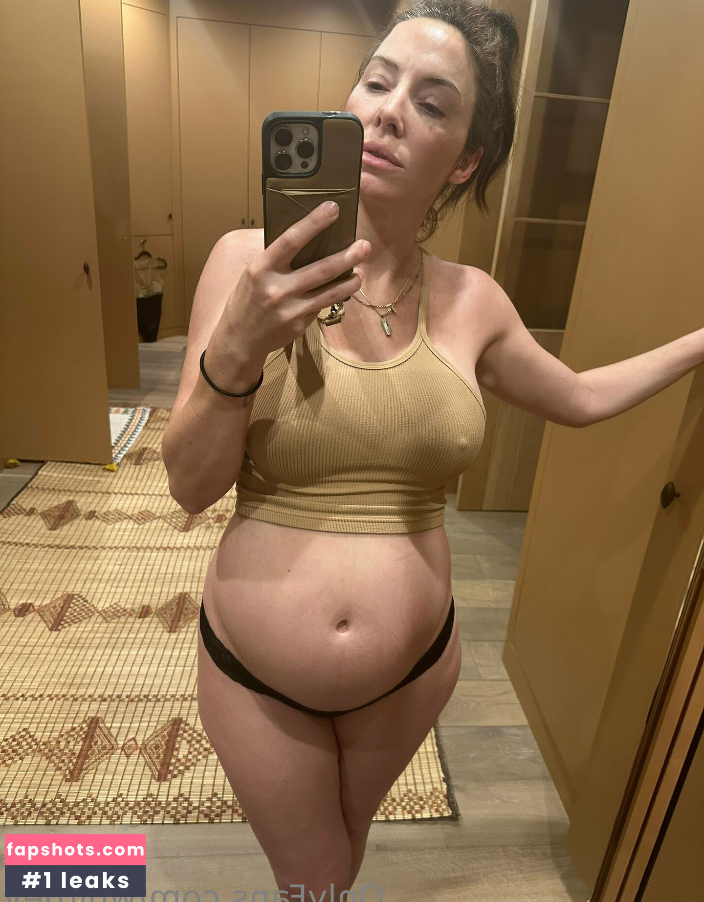 whitney gallery photo #16