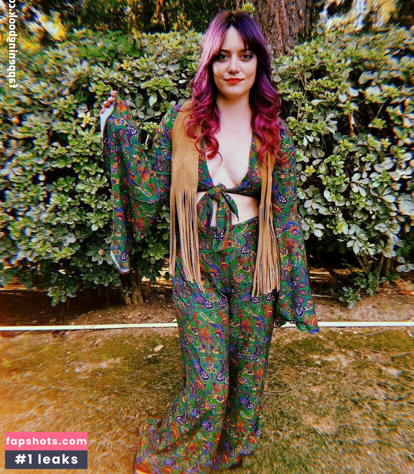 Whitney Van Laningham gallery photo #17