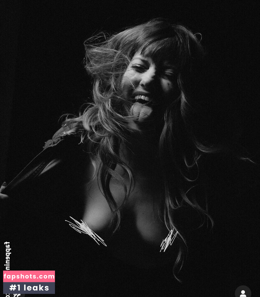 Whitney Van Laningham gallery photo #23